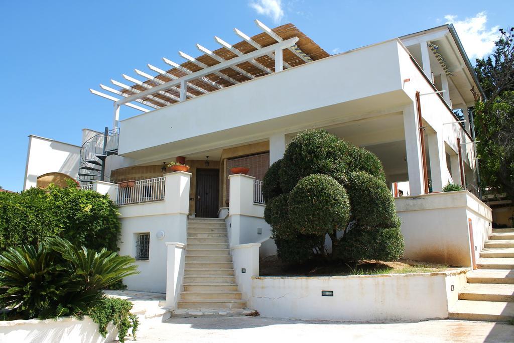 Baia Del Sol Balestrate Villa Buitenkant foto