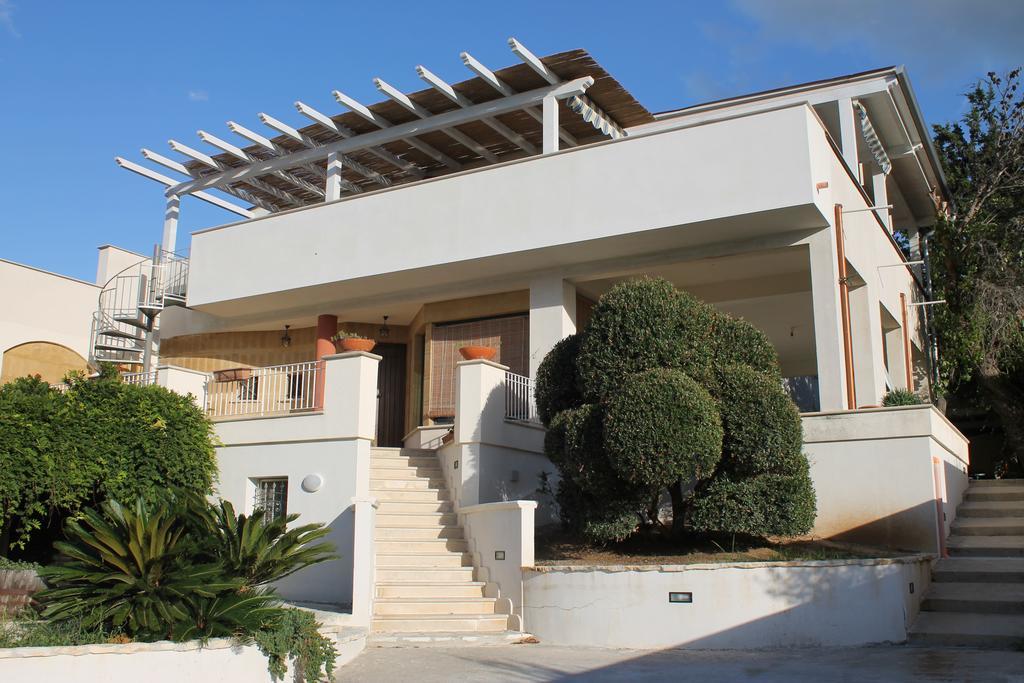 Baia Del Sol Balestrate Villa Buitenkant foto